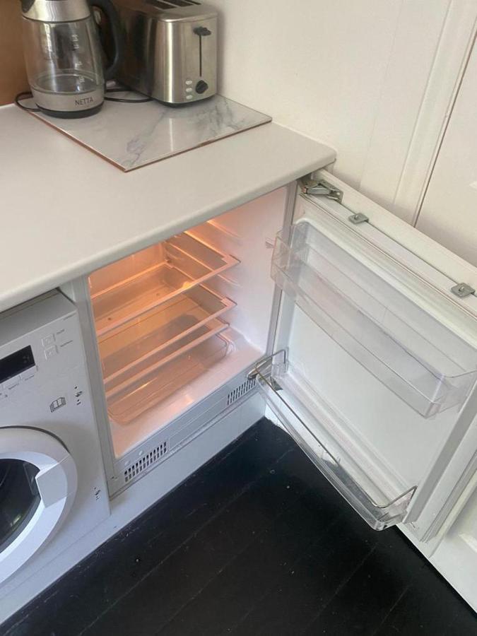 Elegant Studio In Central Hove - 5 Min Walk To Beach - 10 Min To Brighton Kültér fotó